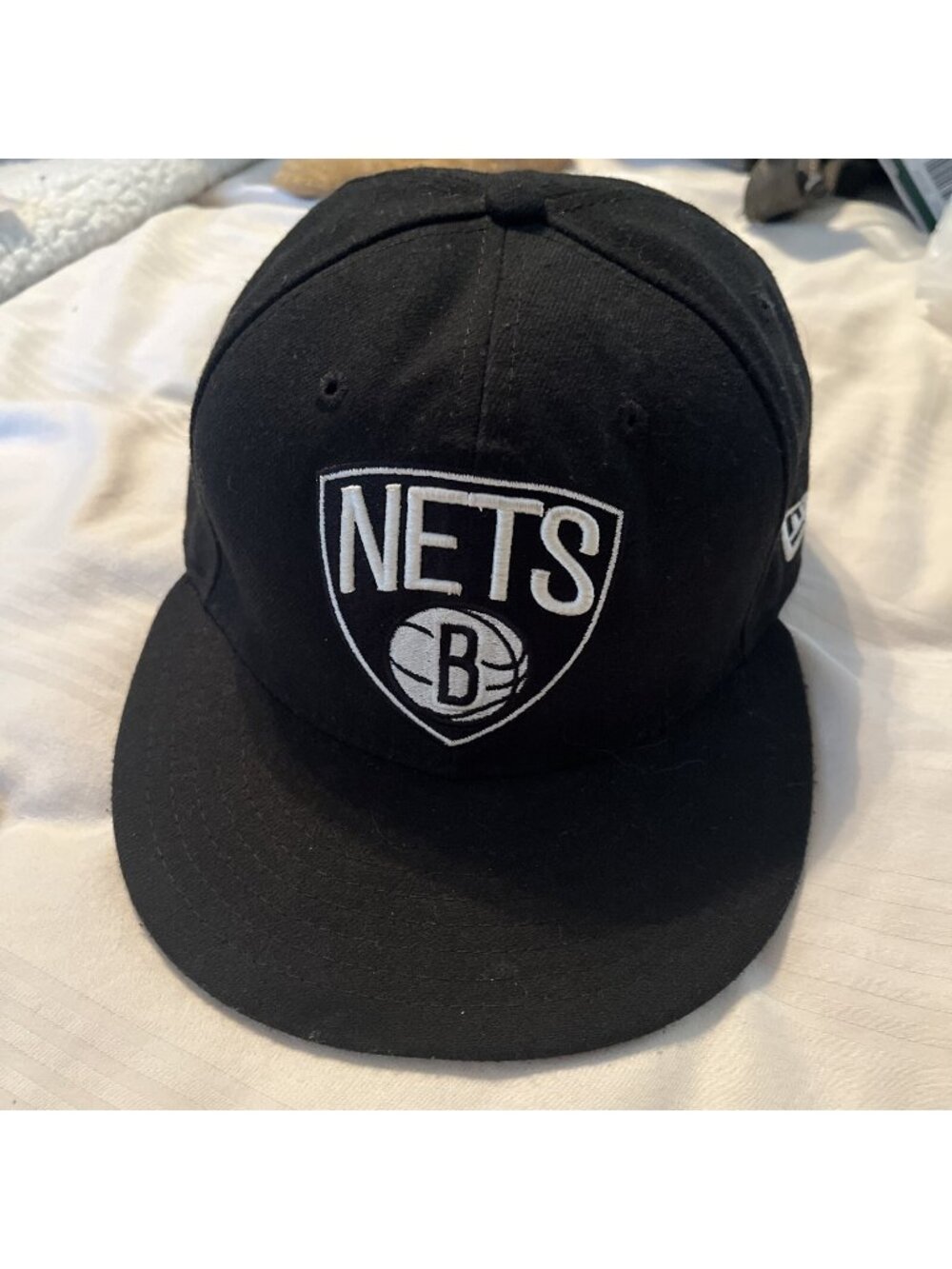 New Era 59Fifty Men's Cap NBA Brooklyn Nets Black Fitted Hat 7 1/8